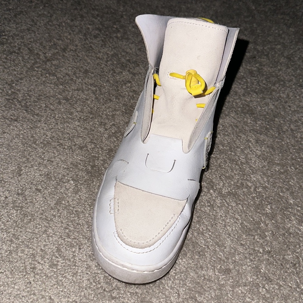 RARE Nike Vandalised LX Chrome Yellow - Picture 6 of 7